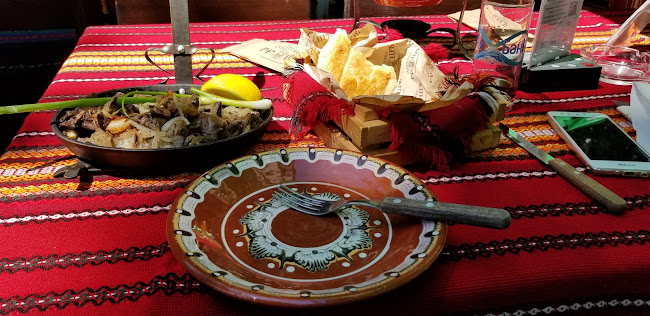 ж.к. Училищни, ул. „Петко Р. Славейков“ 7, 6300 Хасково