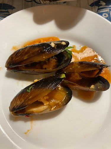 Стария Град, ул. „Крайбрежна“ 6, 8231 Равда