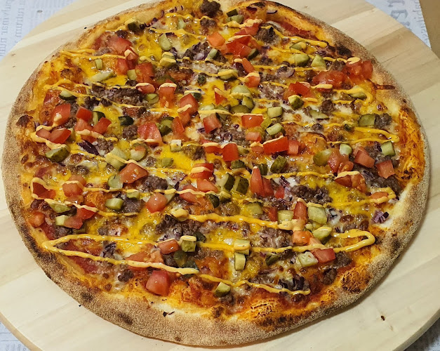 Три чучура, ул. „Орфей“ 3, 6003 Стара Загора