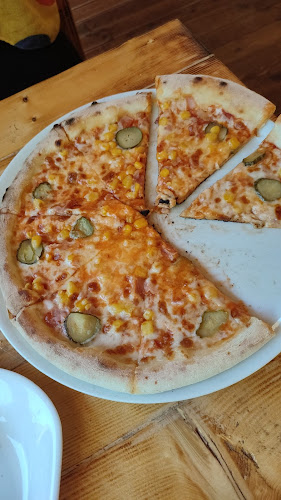 Opinii despre Bar & Dinner Yummy în Дупница - Гастрономия и хотелиерство