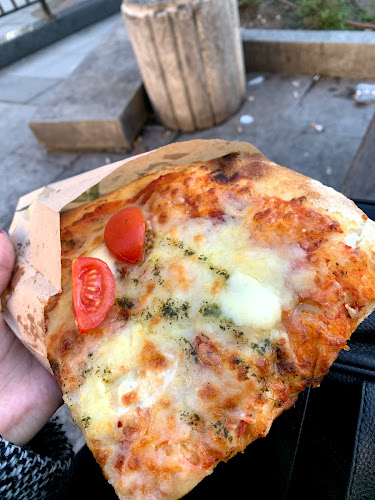 Cosmo Pizza - София