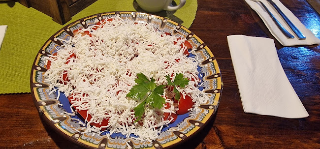 Ресторант "Родина" - Гастрономия и хотелиерство