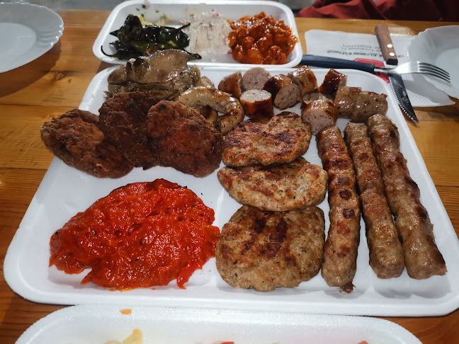 Грил стоп - скара на дървени въглища - Гастрономия и хотелиерство