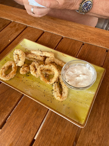 Алоха плажен бар - Свети Влас