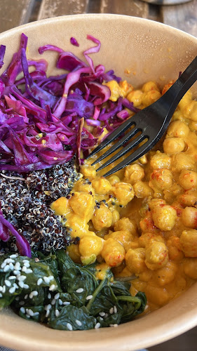 Comentarii opinii despre Катедра Студентски Глад