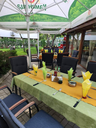 Opinii despre Бар-ресторант "Арена Запад" | Казанлък |Бар-ресторант | Ресторант în Казанлък - Гастрономия и хотелиерство