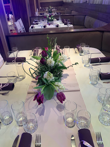 Площад Македония 1, 2080 Златица