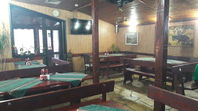 Стария Хан - Гастрономия и хотелиерство