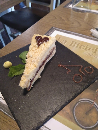 Comentarii opinii despre Пицария La Bicicletta Trattoria