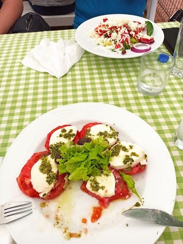 Русе Център, ул. „Църковна независимост“ 16, 7000 Русе