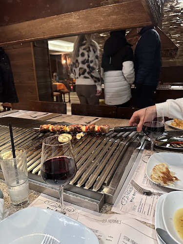 Opinii despre La Skara în Банско - Гастрономия и хотелиерство