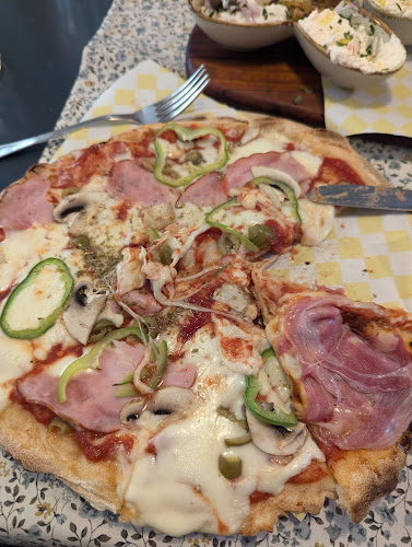 Opinii despre Mi Casa în София - Гастрономия и хотелиерство