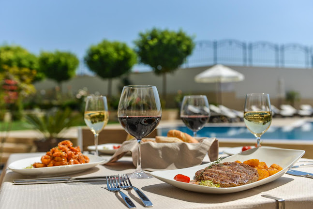 Opinii despre Restaurant Villa Florence în Свети Влас - Гастрономия и хотелиерство