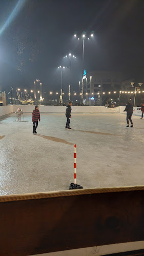 Център, ул. „Струма“ 26, 2300 Перник