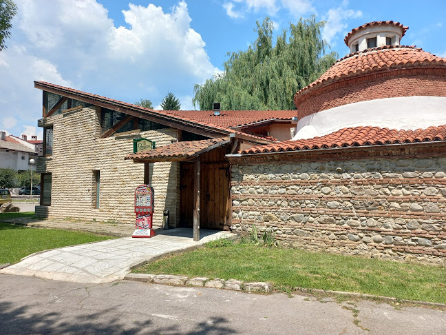 Comentarii opinii despre ЕТНО Ресторант "Мехомия"