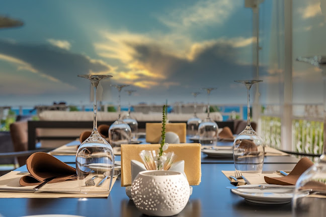 Дъ Тейст ресторант и бар - Гастрономия и хотелиерство