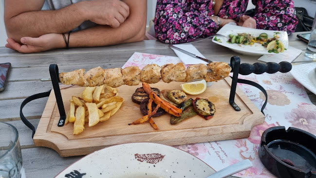 Свети Георги Градски Парк, Комплекс Лебед, 9300 Добрич