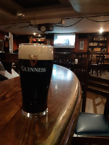 Джей Джей Мърфис - Гастрономия и хотелиерство