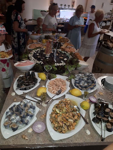 Golden Line Restaurant - Гастрономия и хотелиерство