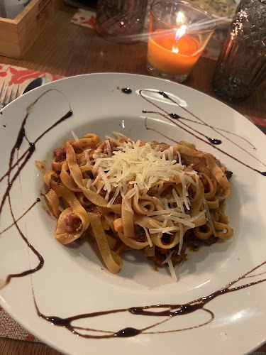 София център, бул. „Княгиня Мария Луиза“ 62, 1202 София