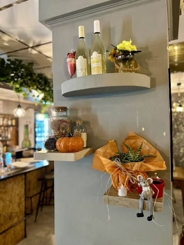 Comentarii opinii despre Restobar Avangard