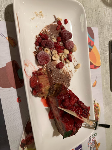 ж.к. Младежки хълмЗападен, бул. „Свобода“ 65, 4002 Пловдив