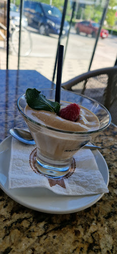 Opinii despre West Café/ Уест Кафе Пловдив în Пловдив - Гастрономия и хотелиерство