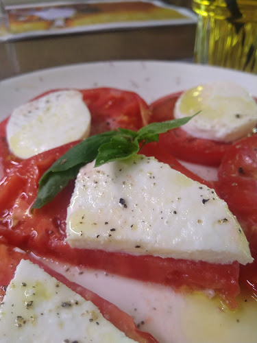 София център, бул. „Княз Александър Дондуков" 18, 1000 София