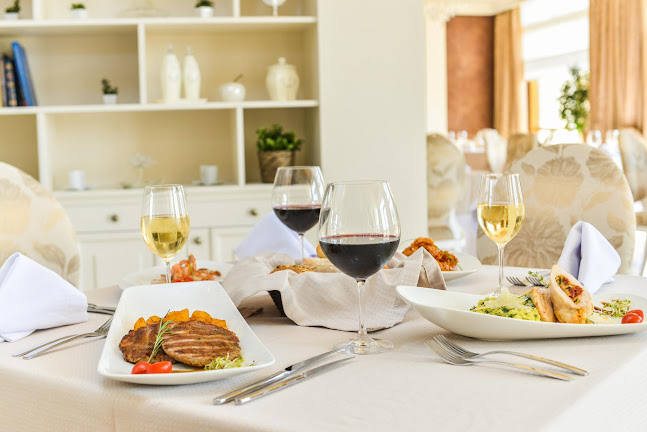 Opinii despre Restaurant Villa Florence în Свети Влас - Гастрономия и хотелиерство