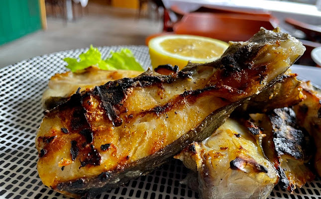 Mezze - Гастрономия и хотелиерство