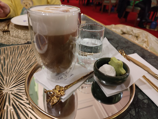 ж.к. Изток, ул. „Фредерик Жолио Кюри“ 10, 1113 София