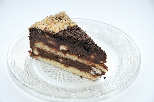 Търговски център "Сани", Тракия, бул. „Шипка“ 1, 4023 Пловдив