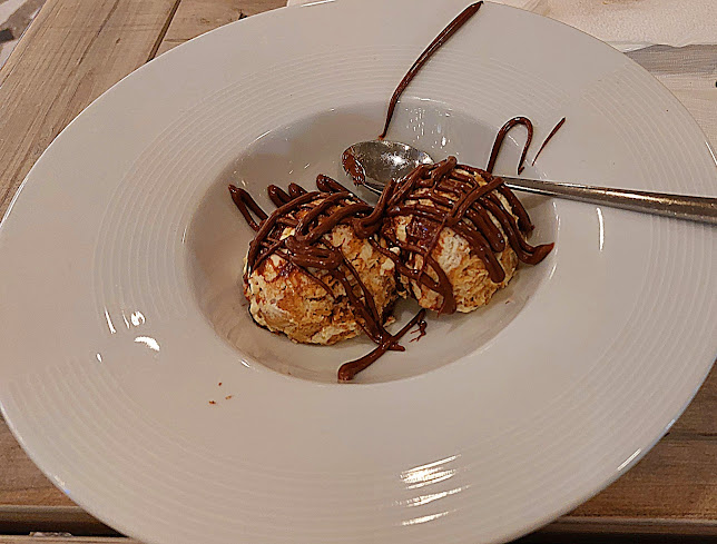 Opinii despre Комплекс „Лебед“ în Добрич - Гастрономия и хотелиерство