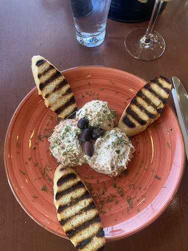 Ресторант и пицария Верони - Гастрономия и хотелиерство