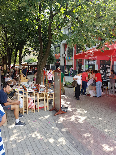 Дом на културата - "Арсенал", Стефан Караджа, ул. „Любомир Кабакчиев“, 6100 Казанлък