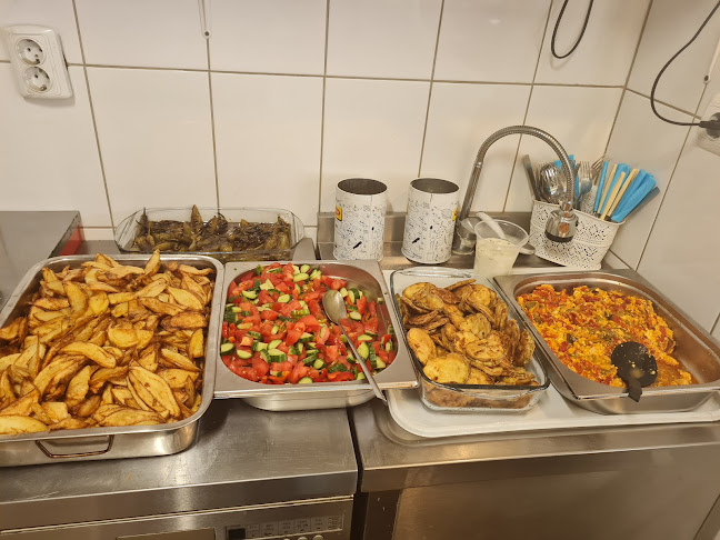 Opinii despre Заведение за бързо хранене Двата Бора în Долни Дъбник - Гастрономия и хотелиерство