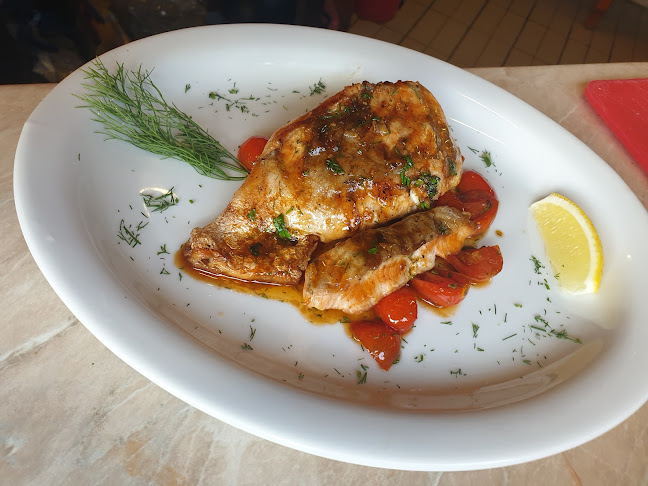 Caribi Beach Bar & Food Pomorie - Гастрономия и хотелиерство