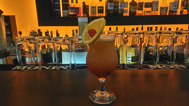 Opinii despre THE POINT în Варна - Гастрономия и хотелиерство