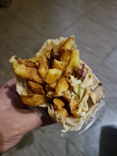 Дюнер & Бургер GYROS - Гастрономия и хотелиерство