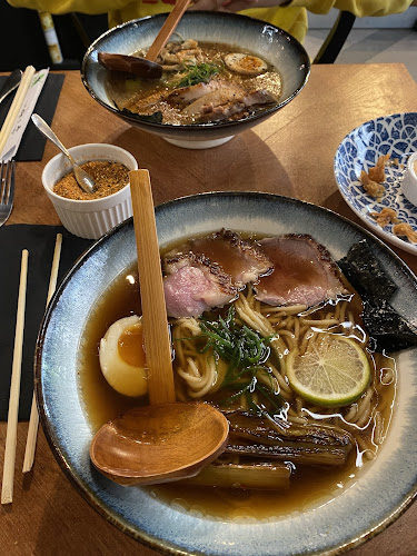 Maka Ramen - Гастрономия и хотелиерство