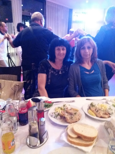 Дом на културата - "Арсенал", Стефан Караджа, ул. „Любомир Кабакчиев“, 6100 Казанлък