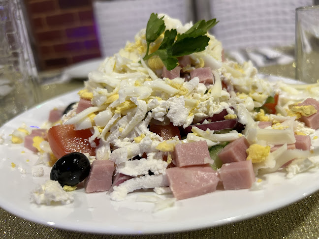 Ресторант България - Гастрономия и хотелиерство