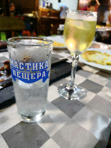 Opinii despre Бирария НЕПТУН în Черноморец - Гастрономия и хотелиерство