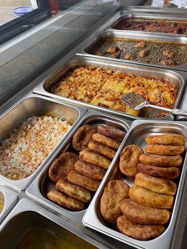 Готвена храна и скара „При Баба“ - Гастрономия и хотелиерство