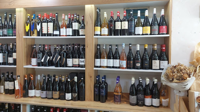 Comentarii opinii despre The Coffee & Wine Shop