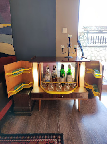 кв. Глазне, ул. „Панайот Хитов“ 1, 2770 Банско