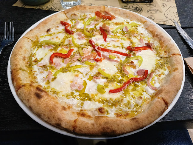 Delponte - Гастрономия и хотелиерство