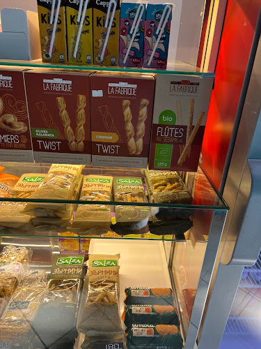 Монте Карло, пл. „Кракра Пернишки“ 12, 2300 Перник