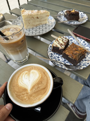 Пош - Гастрономия и хотелиерство