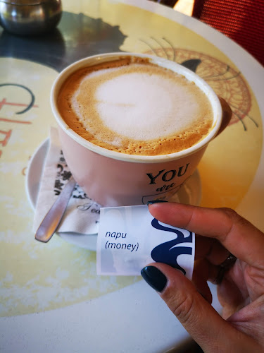 Кафе-сладкарница Теа - кв. Изток